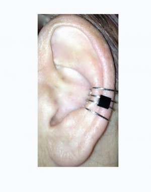 Onyx - Pierceless Ear Cuff with Miyuki Glass Center